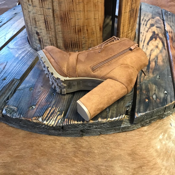 Tan Platform Combat Bootie - Picture 8 of 8